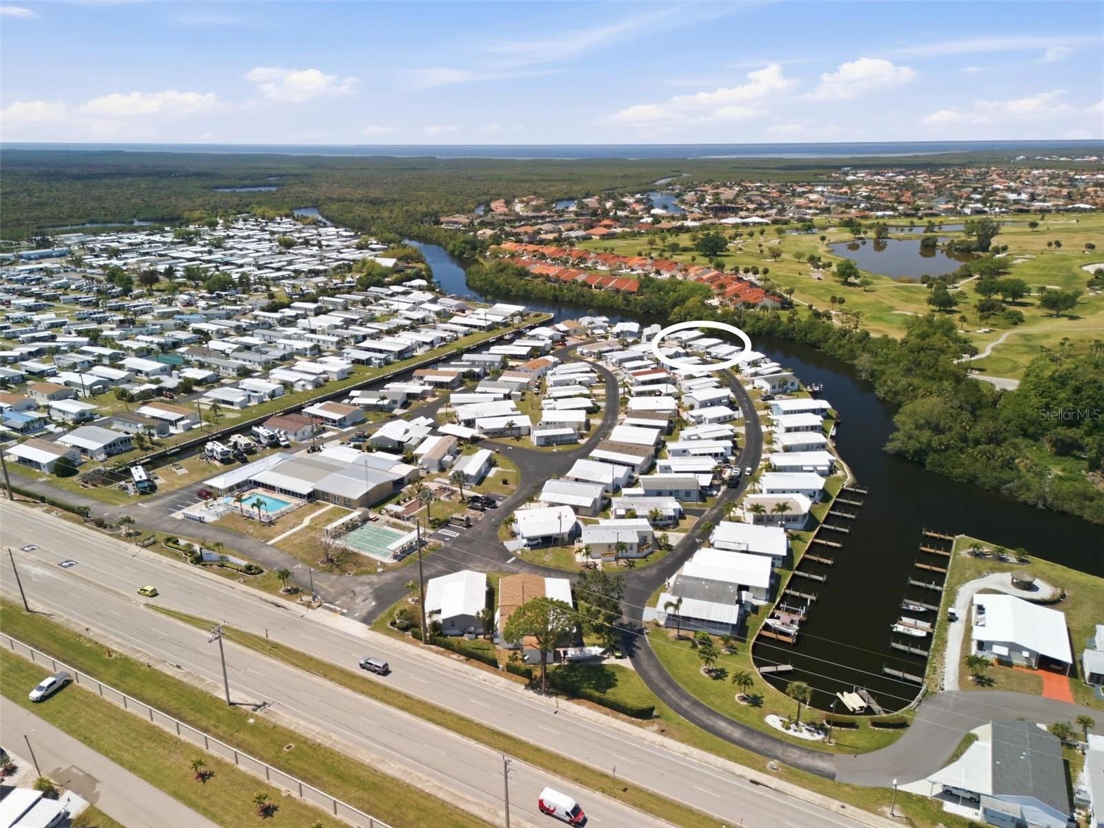 Image 7 of 46 For 10101 Burnt Store Road 17