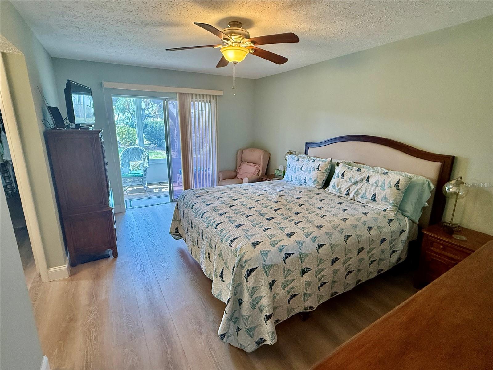 Image 15 of 40 For 806 46th Street 1f