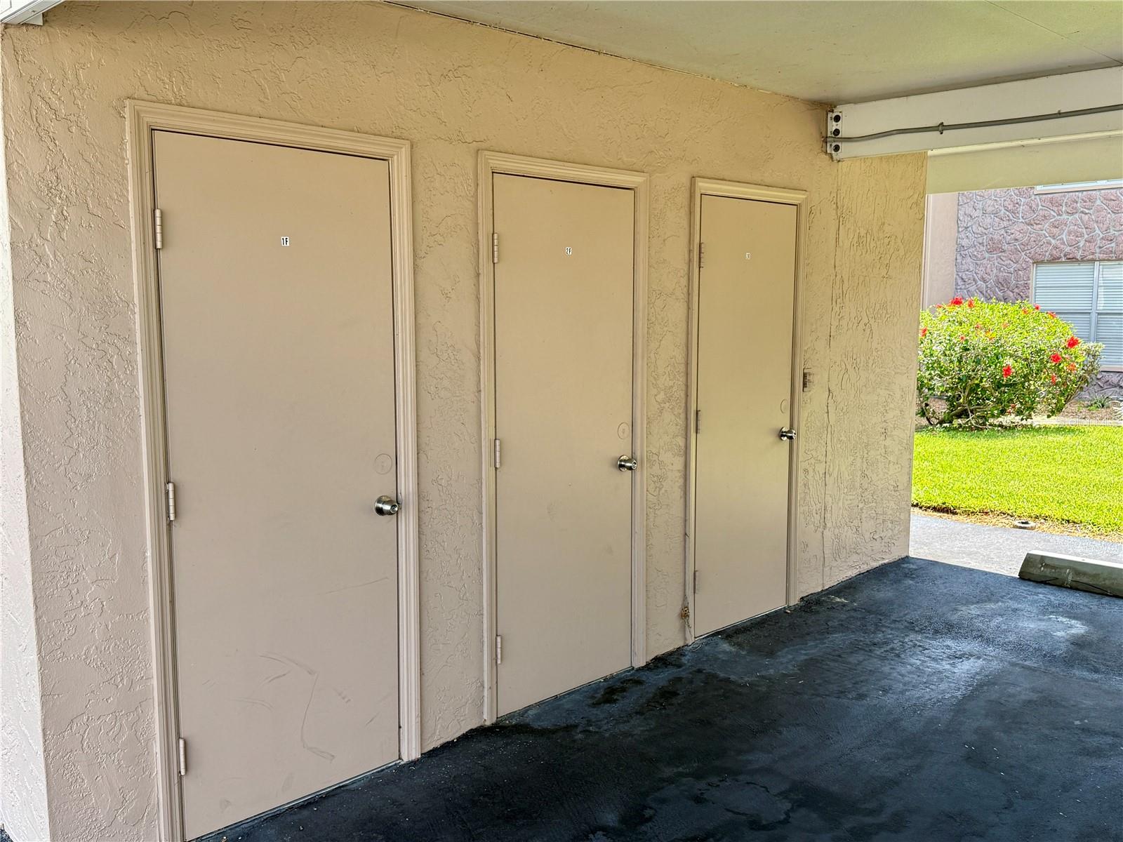 Image 37 of 40 For 806 46th Street 1f