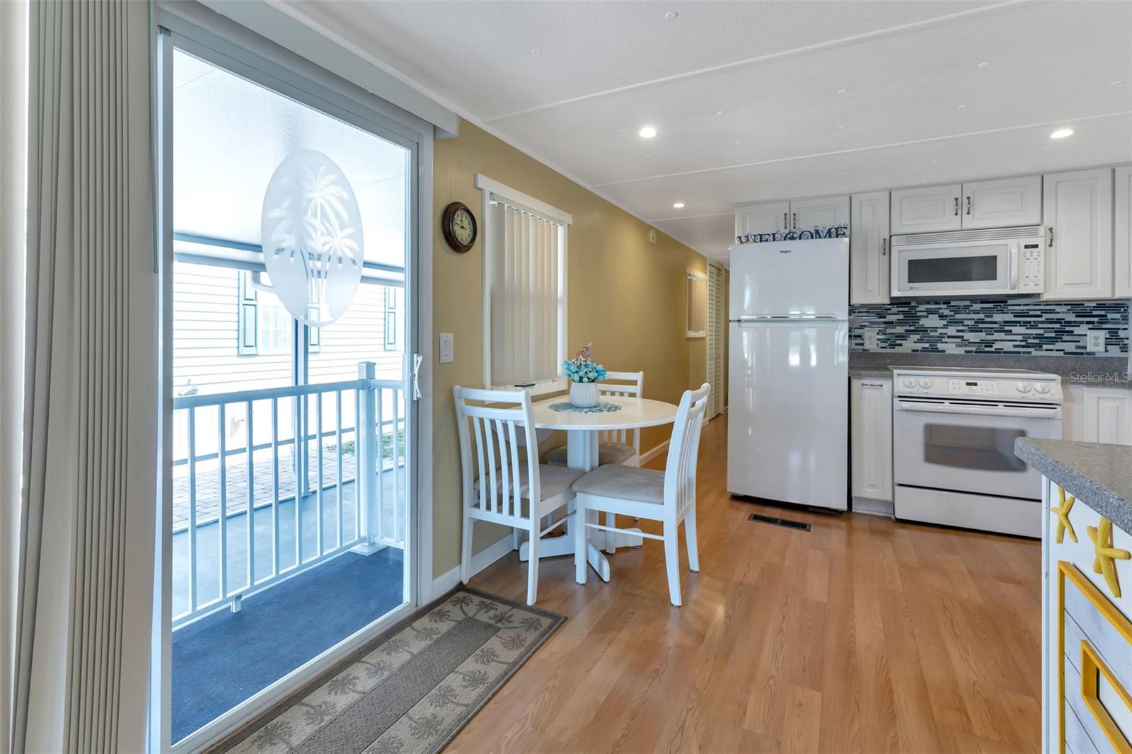 Image 13 of 68 For 10100 Burnt Store Road 118