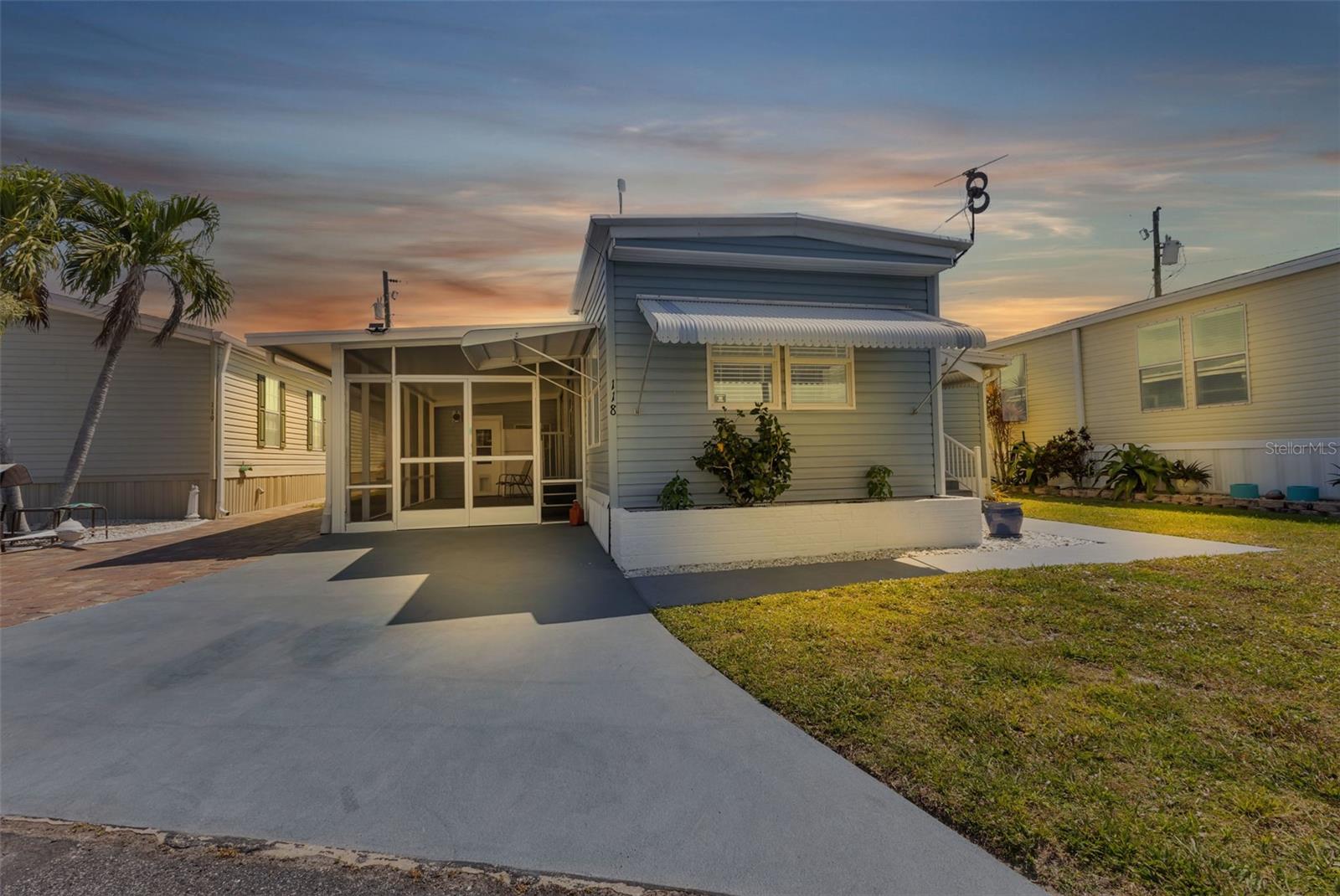 Image 2 of 68 For 10100 Burnt Store Road 118