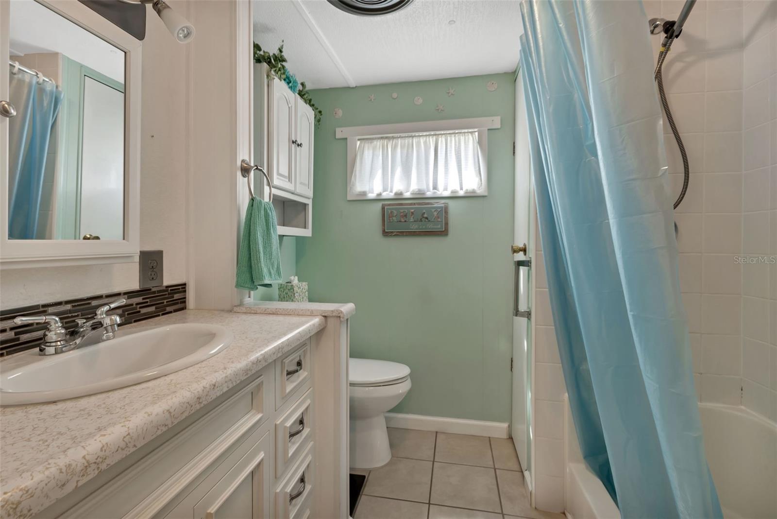 Image 20 of 68 For 10100 Burnt Store Road 118