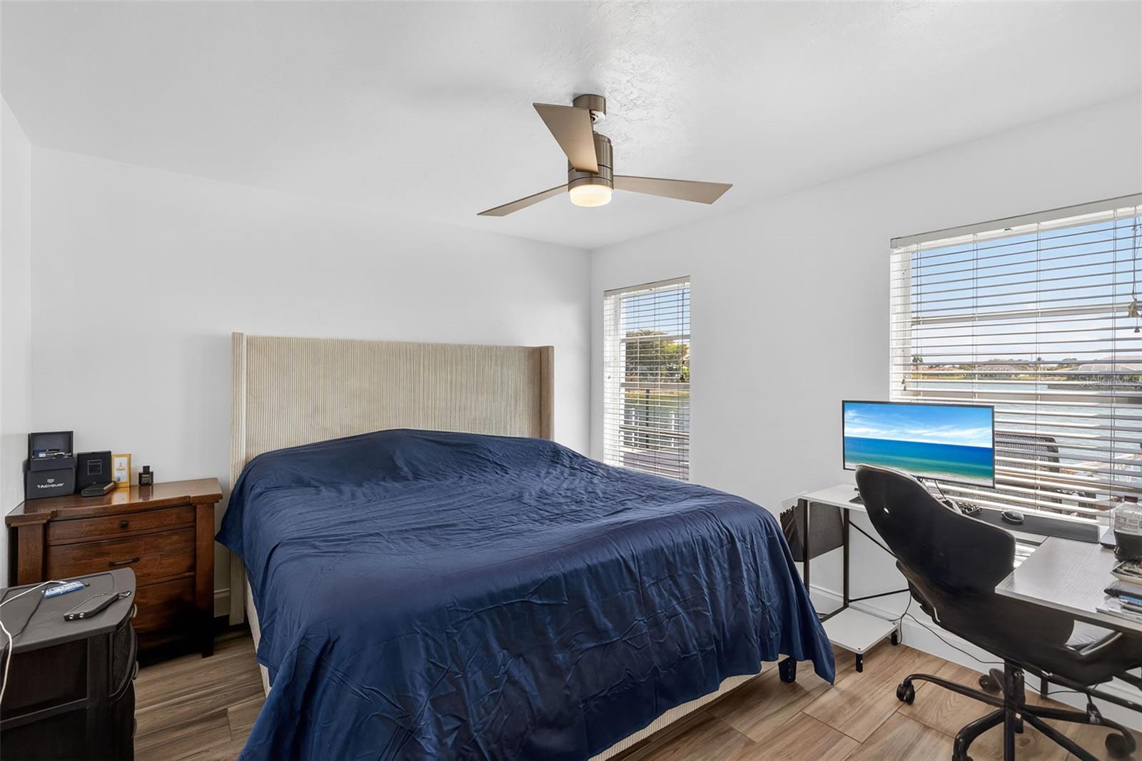 Image 26 of 49 For 29 10th Avenue