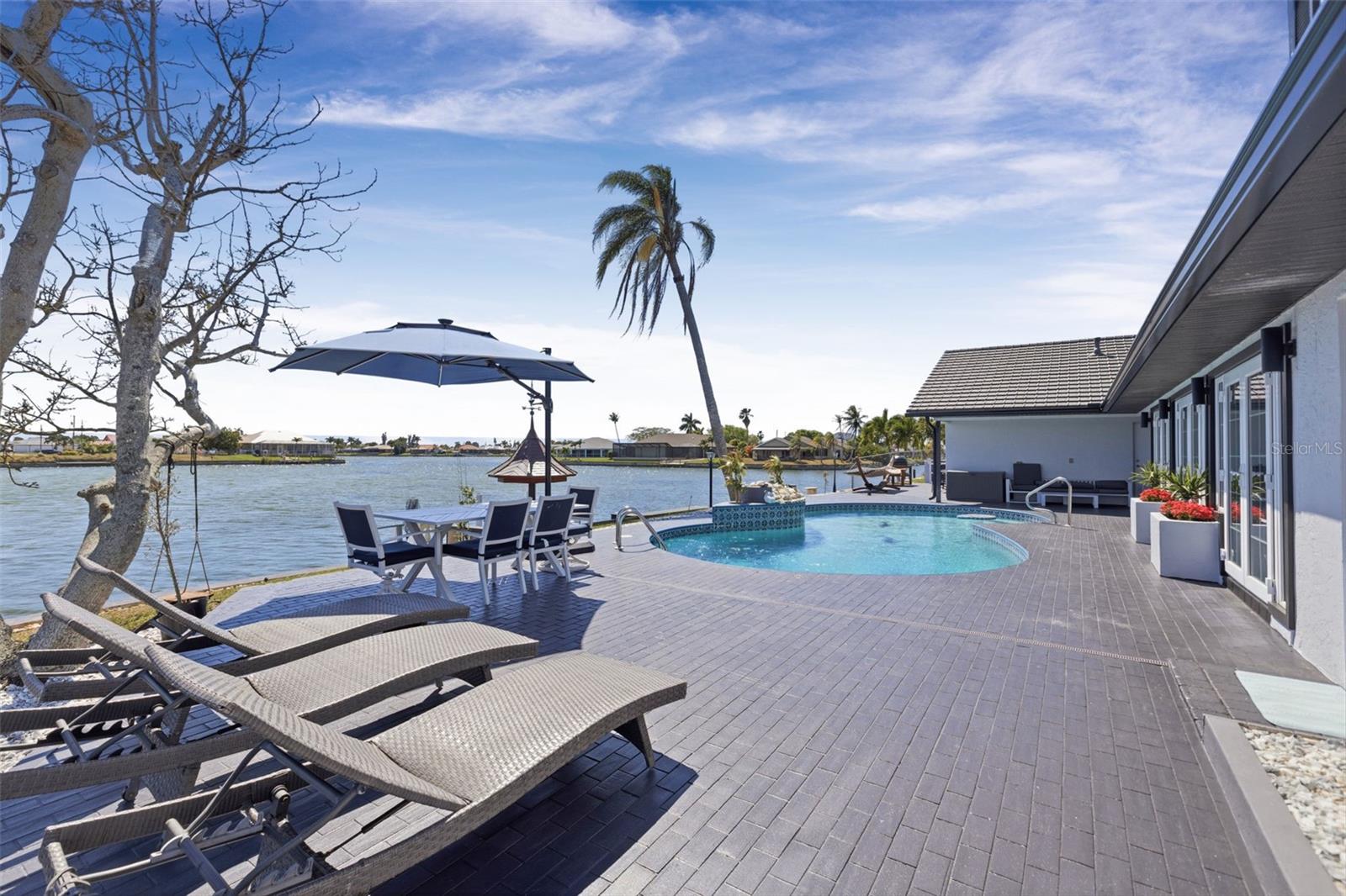 Image 45 of 49 For 29 10th Avenue