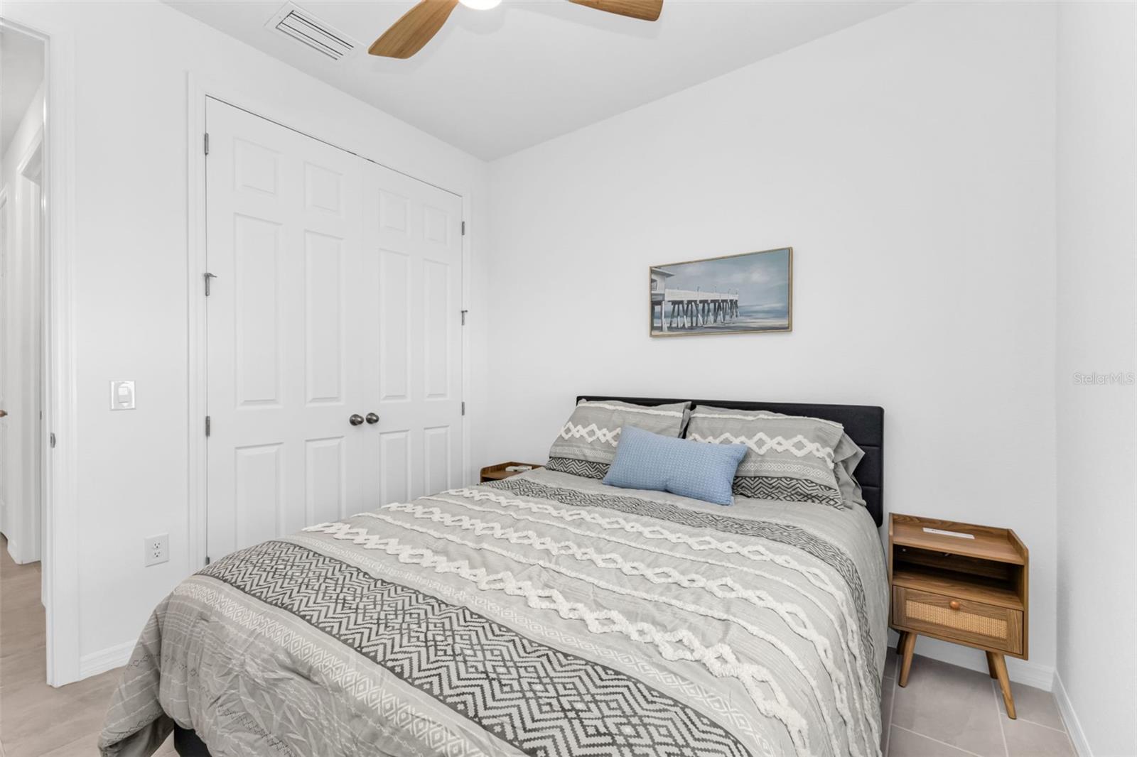 Image 25 of 50 For 223 Rio De Janeiro Avenue