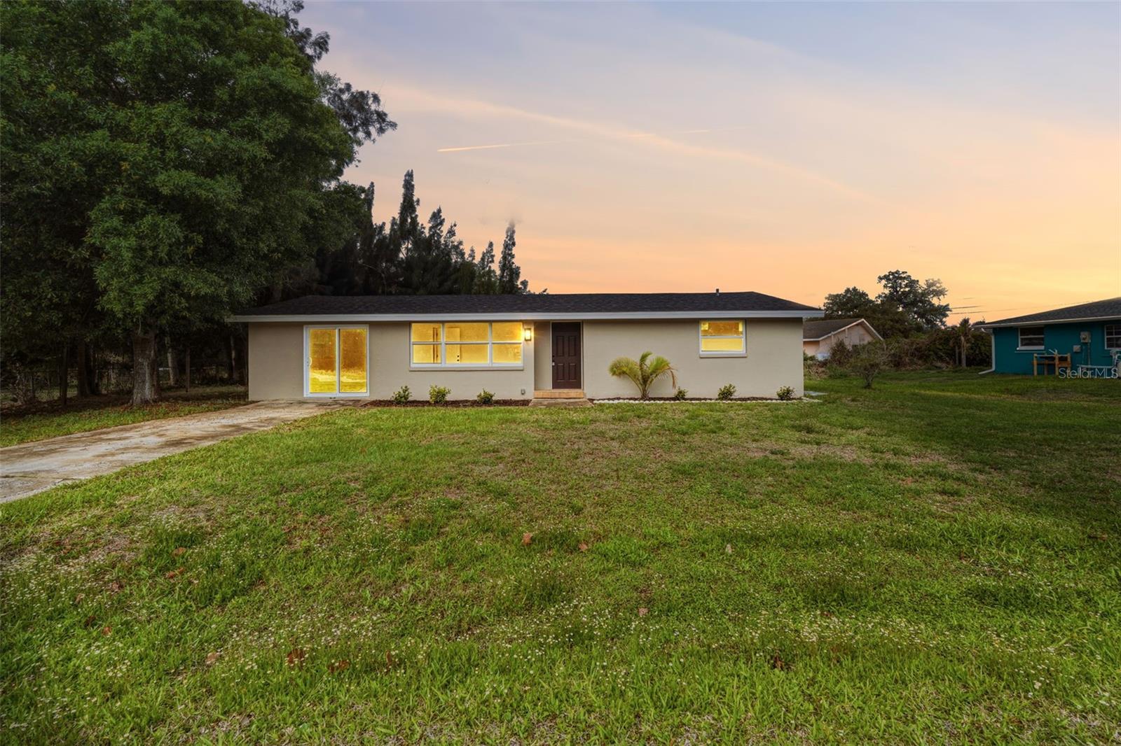 Image 23 of 24 For 2313 Pinegrove Circle