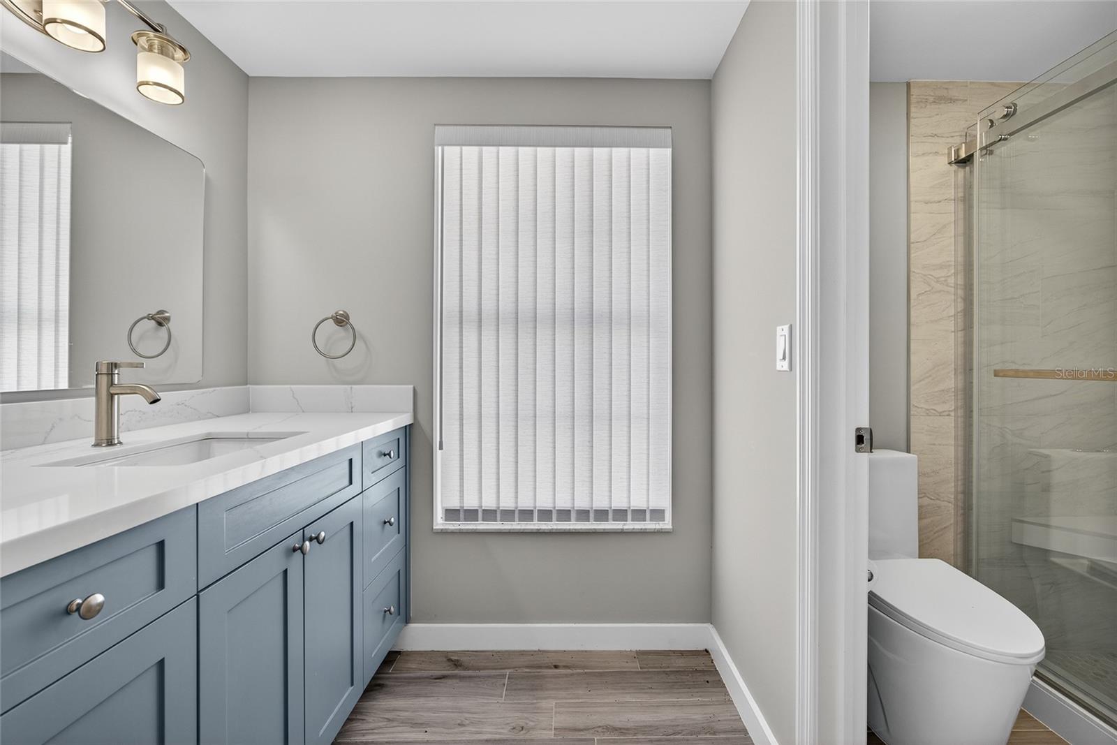 Image 17 of 48 For 6035 Manasota Key Road