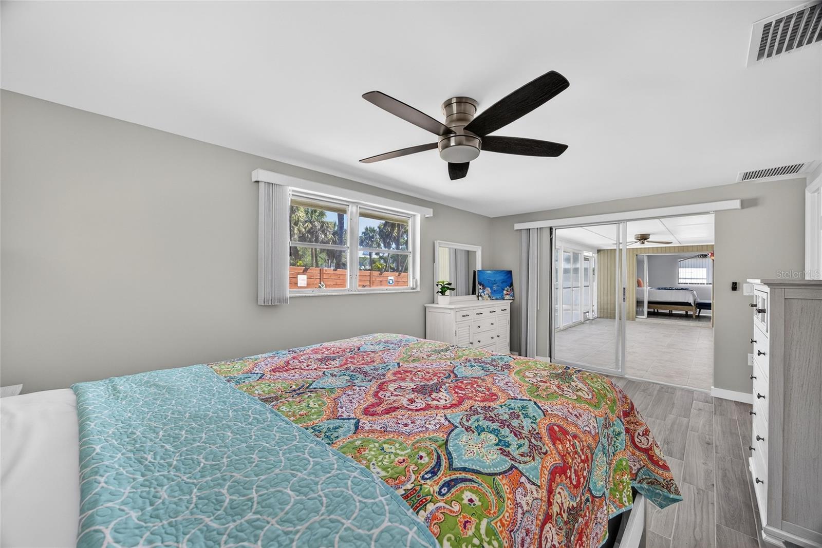 Image 21 of 48 For 6035 Manasota Key Road