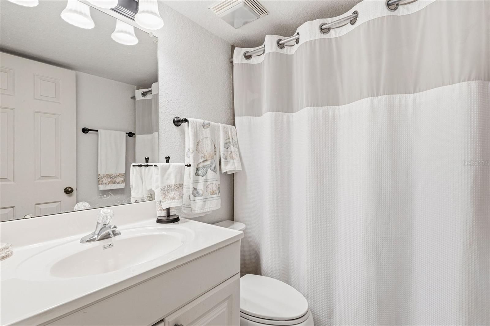 Image 26 of 35 For 175 Kings Highway 437