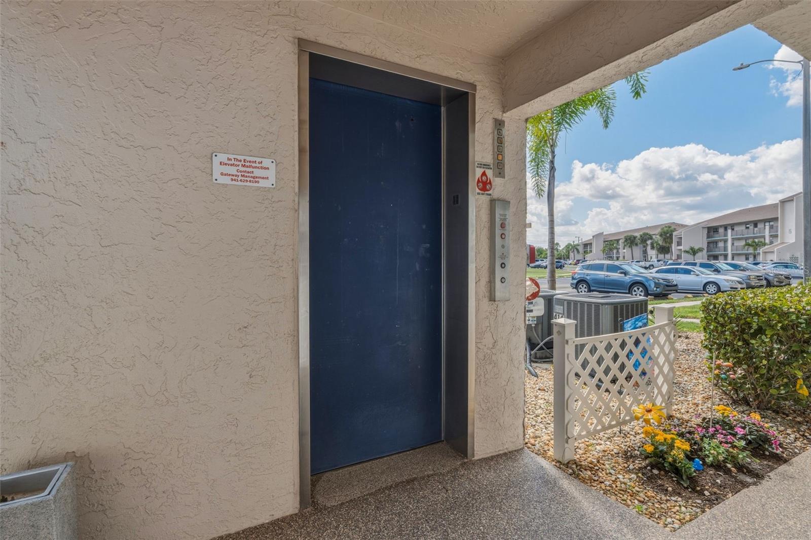 Image 28 of 35 For 175 Kings Highway 437