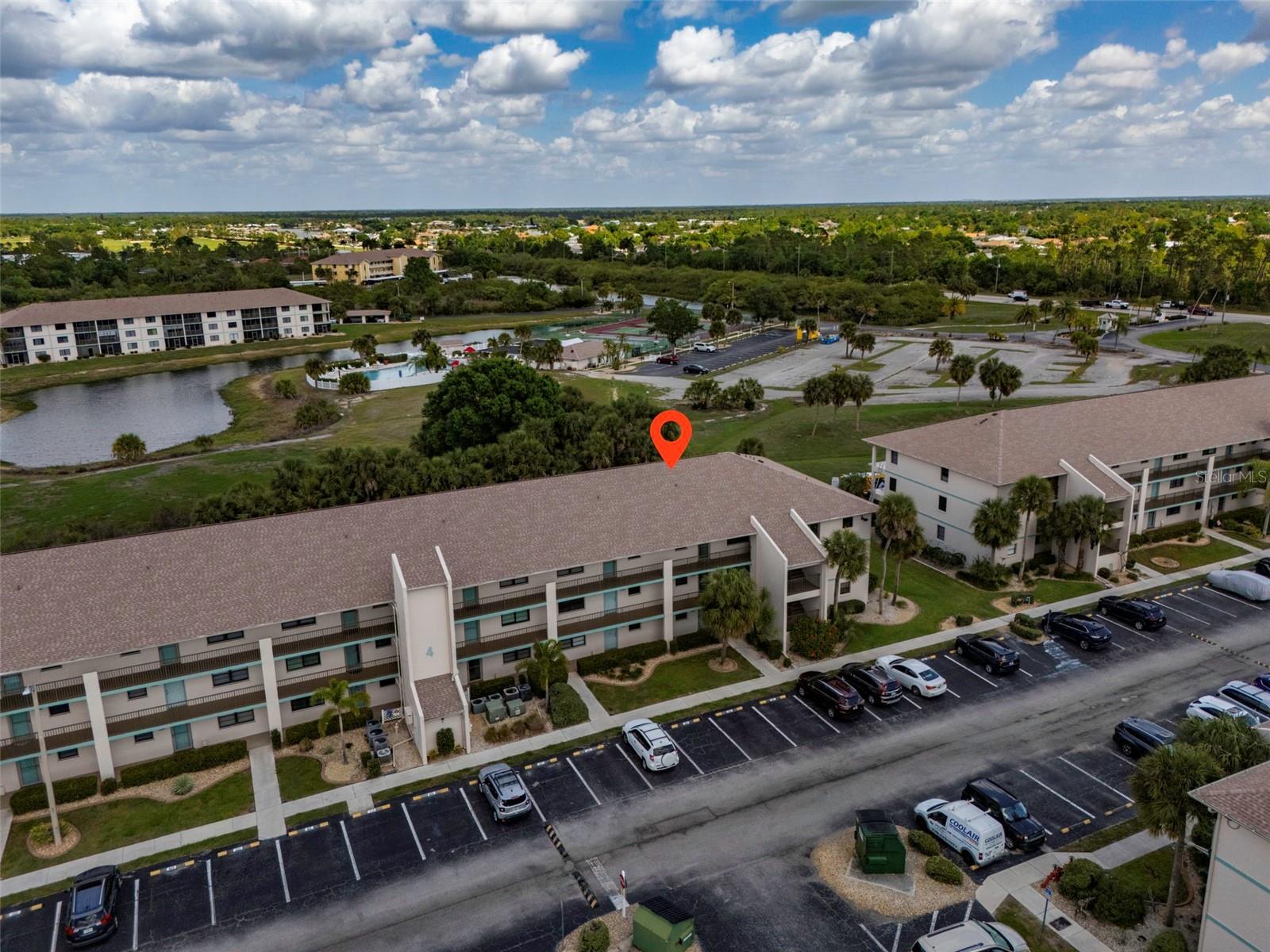 Image 30 of 35 For 175 Kings Highway 437