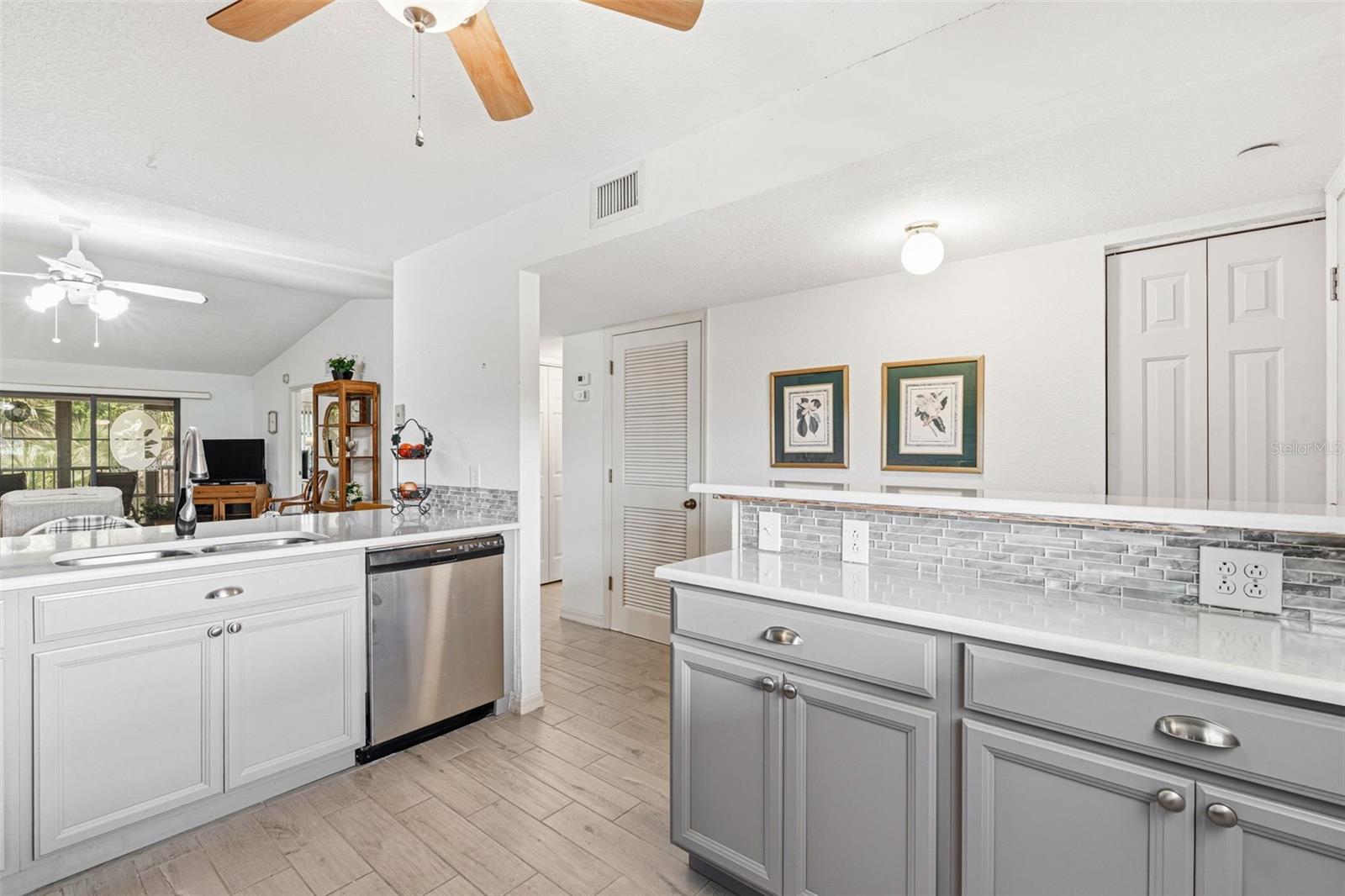 Image 9 of 35 For 175 Kings Highway 437