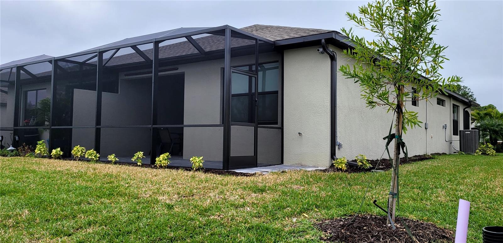 Image 2 of 15 For 2168 Gardenia Avenue