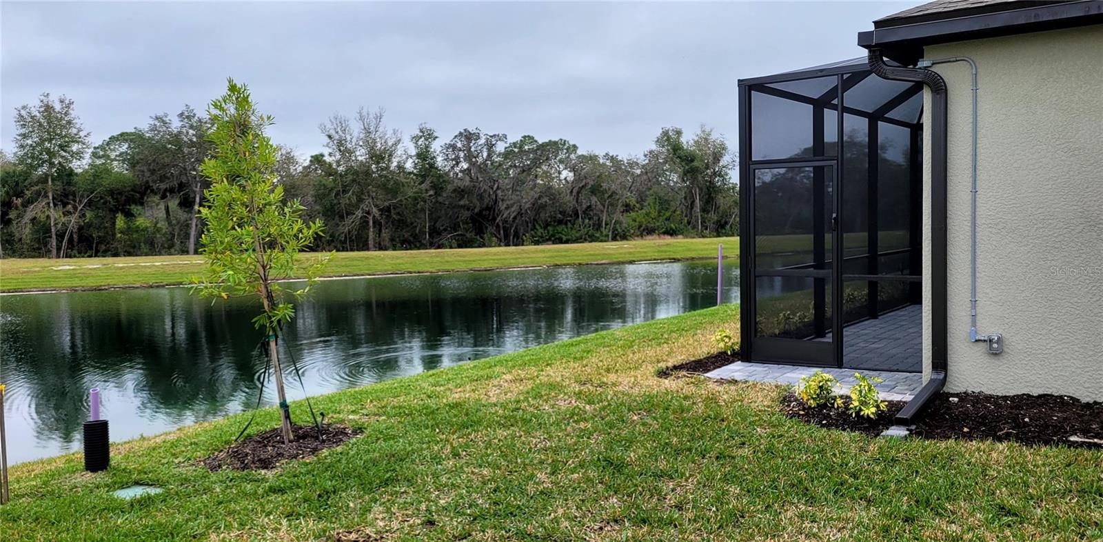 Image 4 of 15 For 2168 Gardenia Avenue