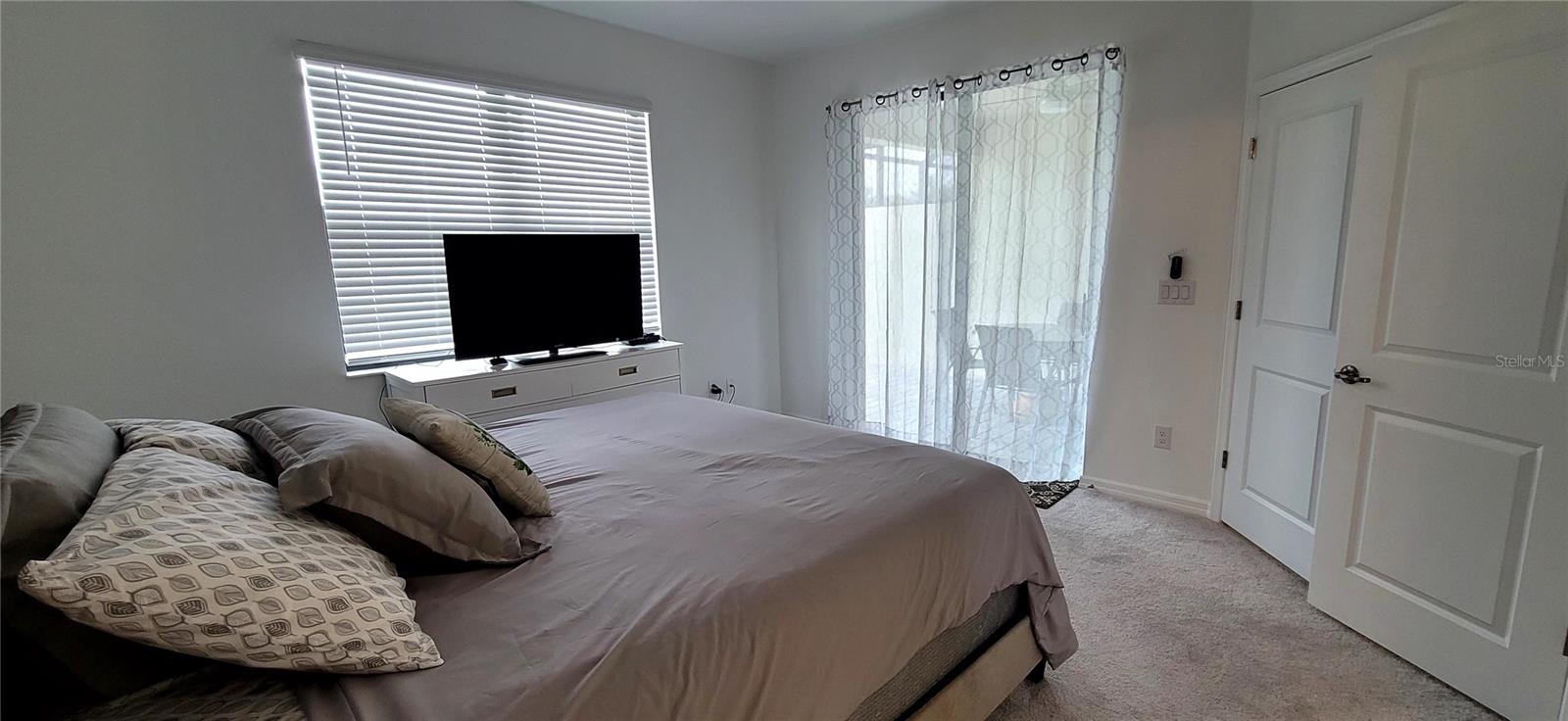 Image 9 of 15 For 2168 Gardenia Avenue