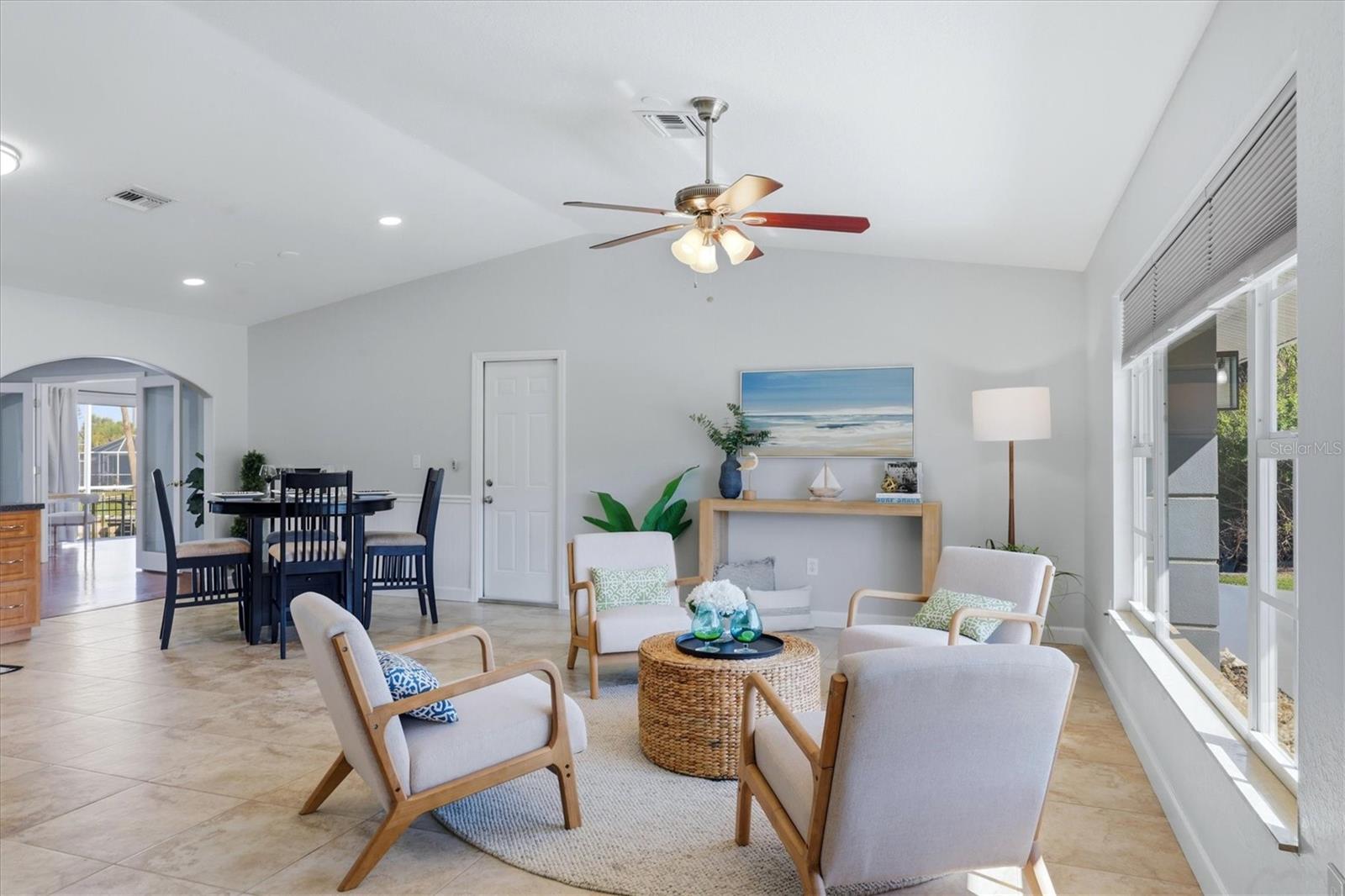 Image 13 of 52 For 3517 Port Charlotte Boulevard