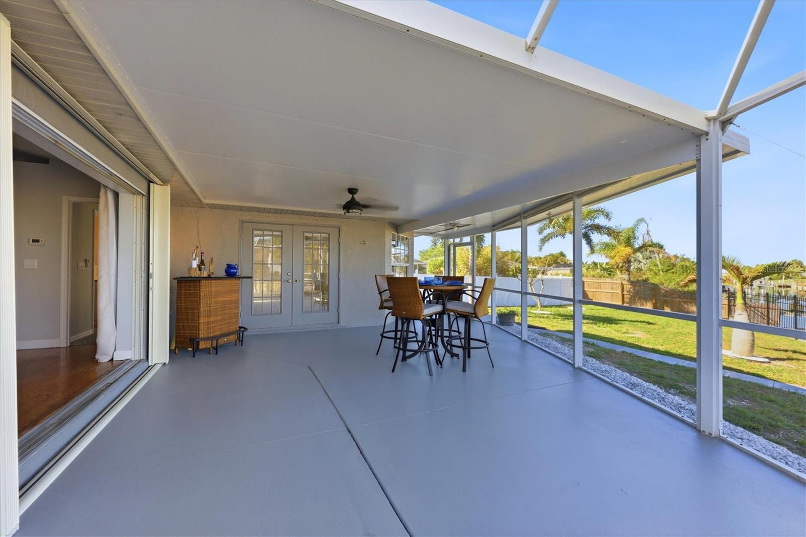 Image 39 of 52 For 3517 Port Charlotte Boulevard