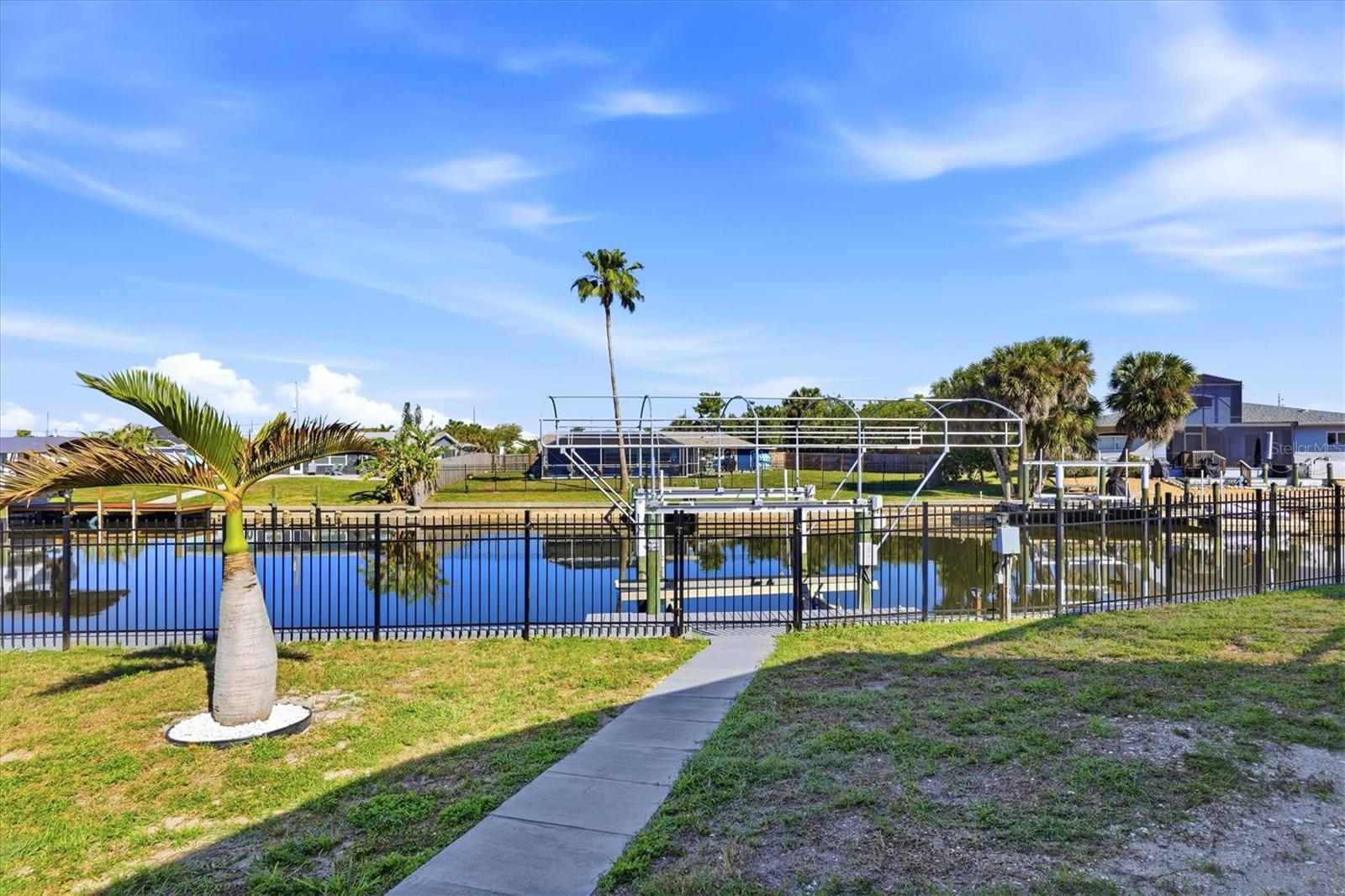 Image 43 of 52 For 3517 Port Charlotte Boulevard