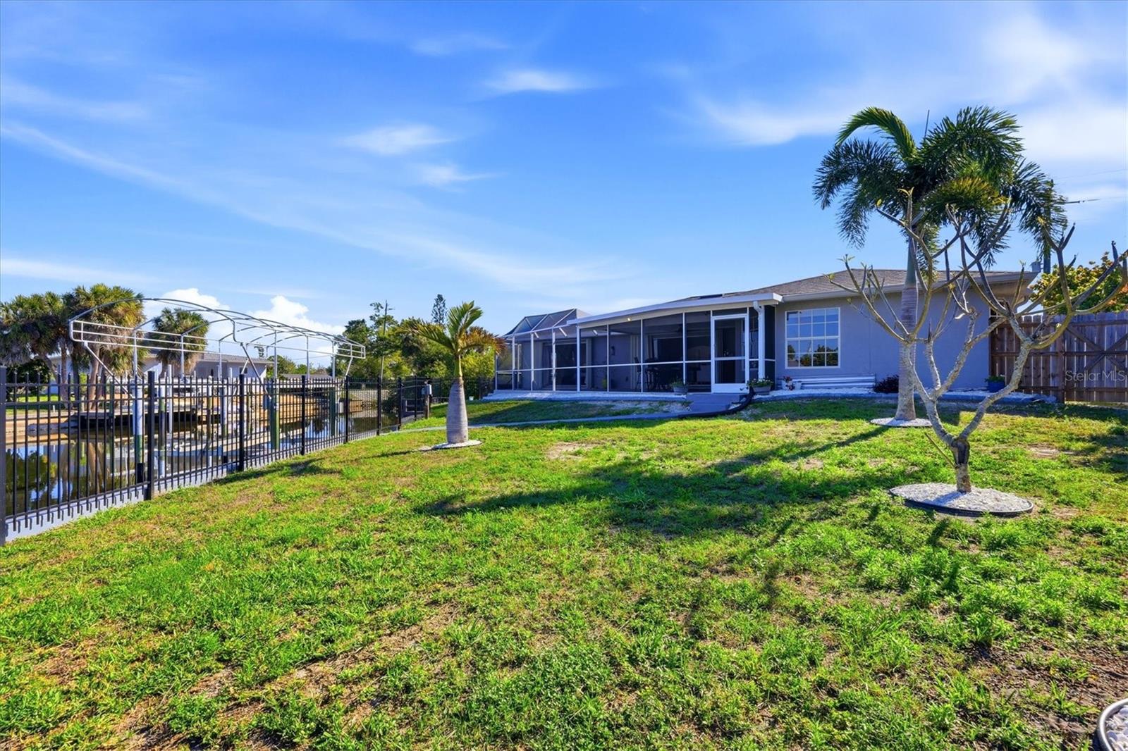 Image 45 of 52 For 3517 Port Charlotte Boulevard