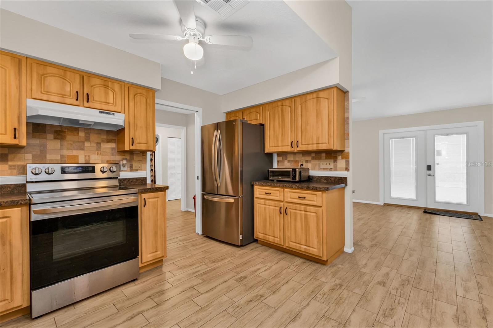 Image 21 of 70 For 3059 Holcomb Road