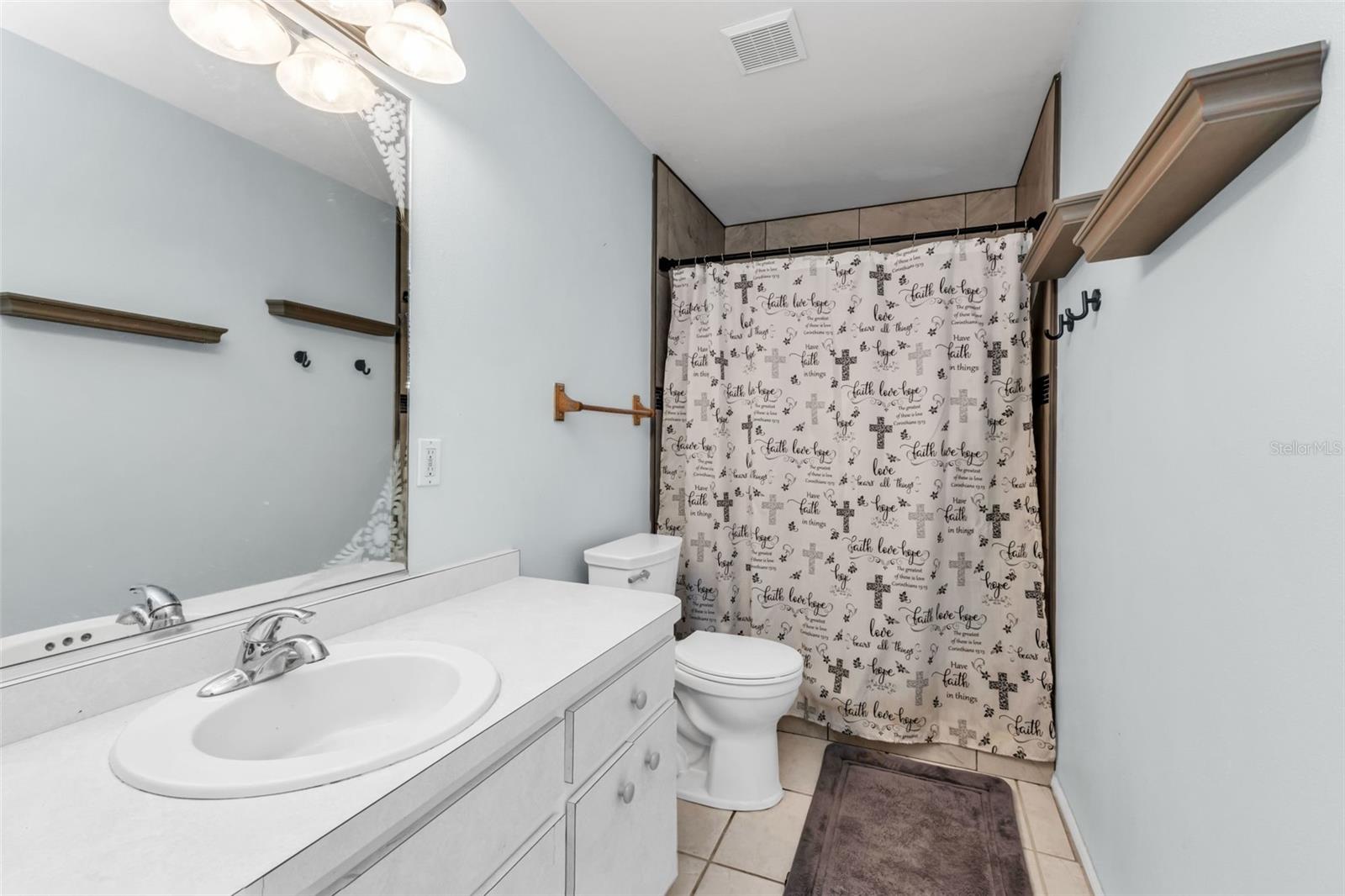 Image 22 of 70 For 3059 Holcomb Road