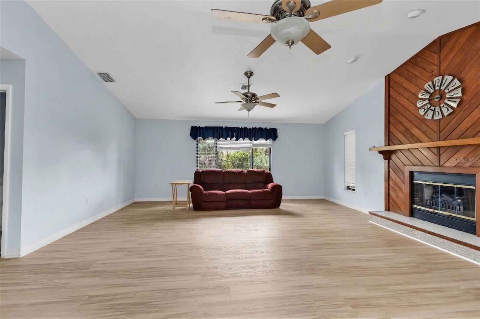 Image 24 of 70 For 3059 Holcomb Road