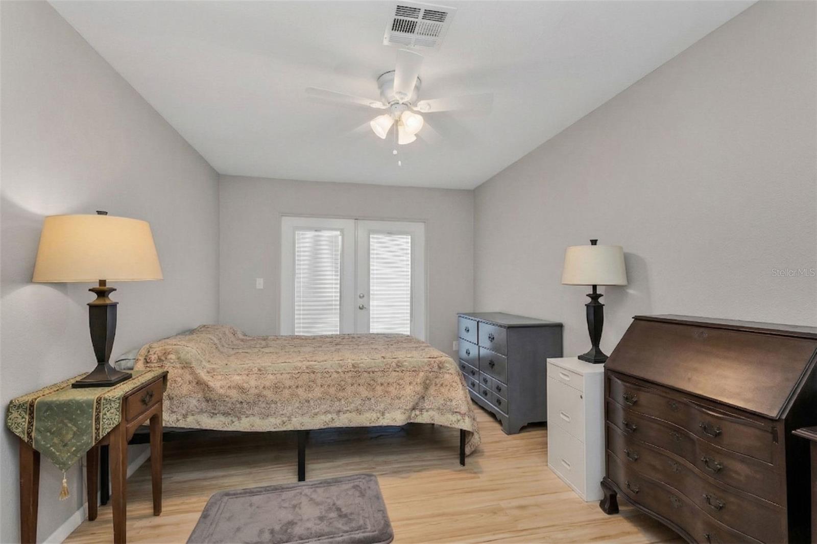 Image 36 of 70 For 3059 Holcomb Road