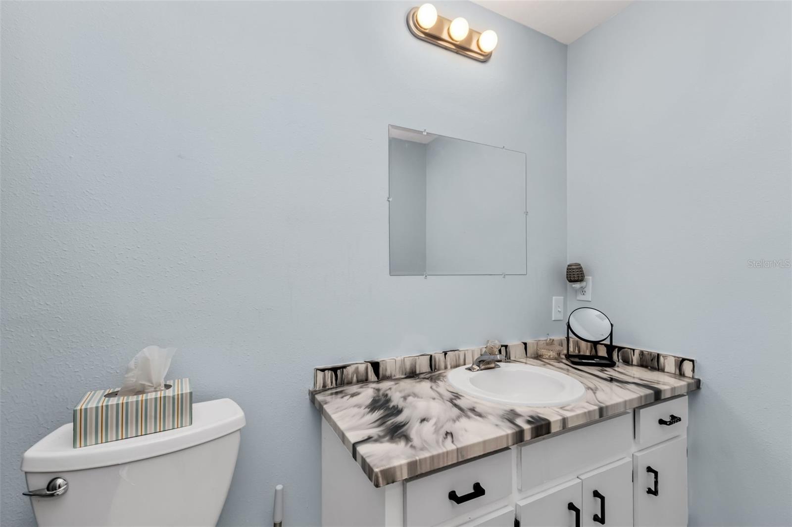 Image 39 of 70 For 3059 Holcomb Road