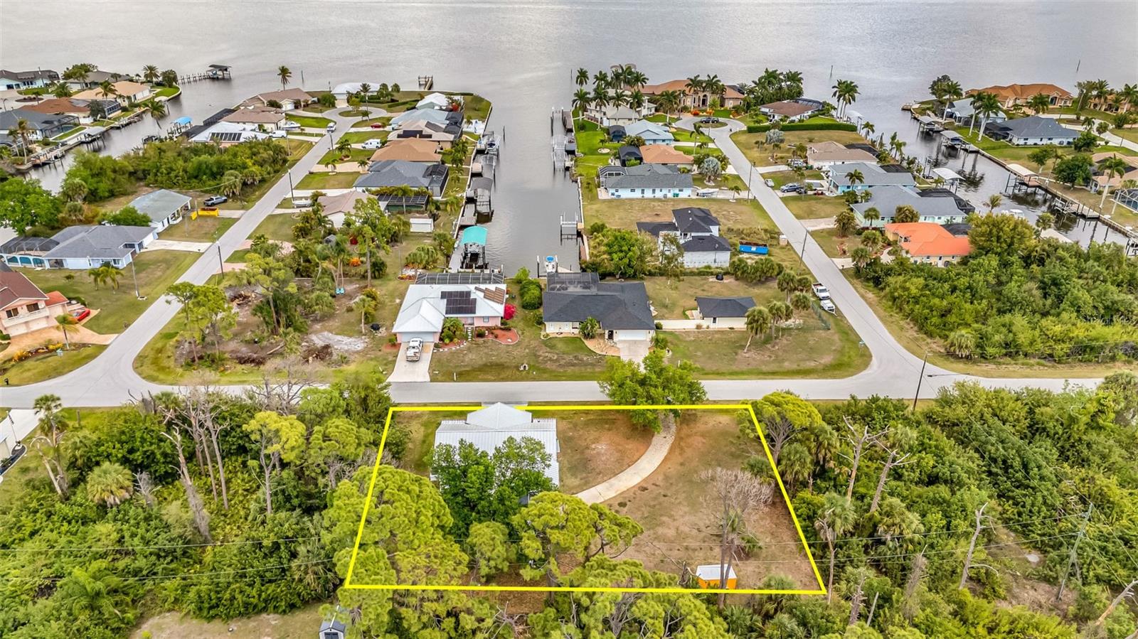 Image 48 of 70 For 3059 Holcomb Road