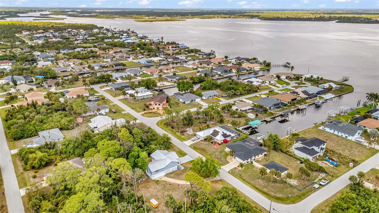 Image 64 of 70 For 3059 Holcomb Road