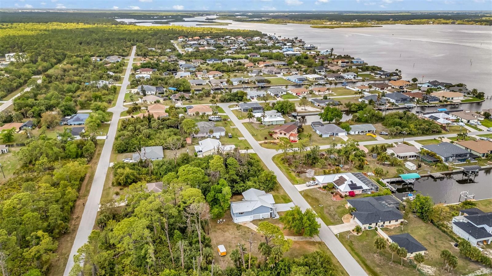 Image 65 of 70 For 3059 Holcomb Road