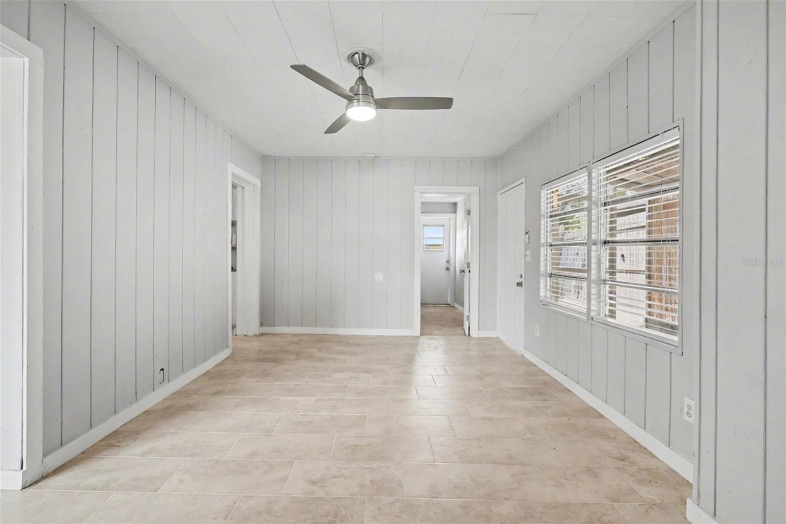 Image 14 of 44 For 4411 Melbourne Street