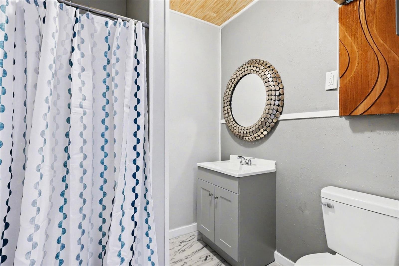 Image 29 of 44 For 4411 Melbourne Street