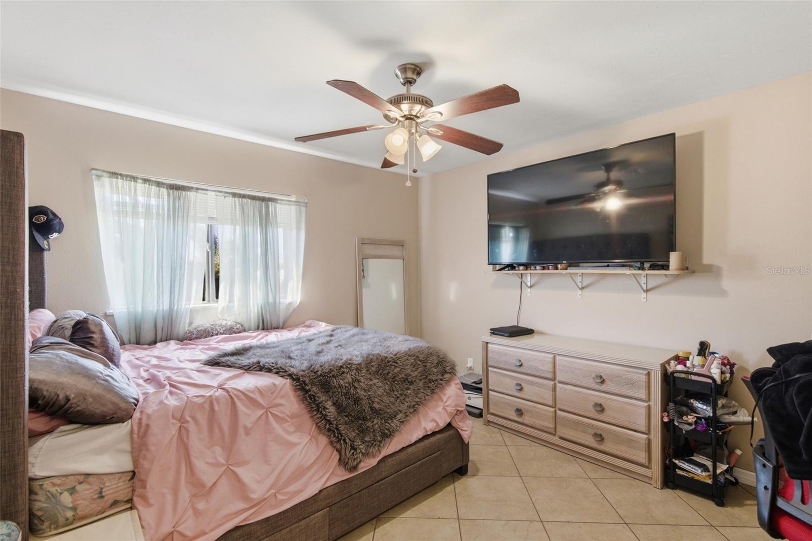 Image 16 of 32 For 3706 1st Terrace