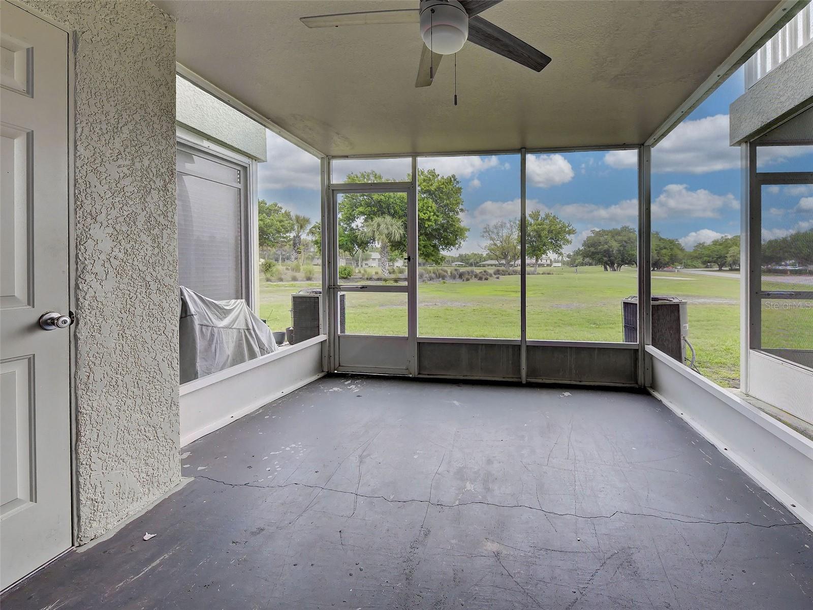 Image 26 of 55 For 26396 Nadir Road 506