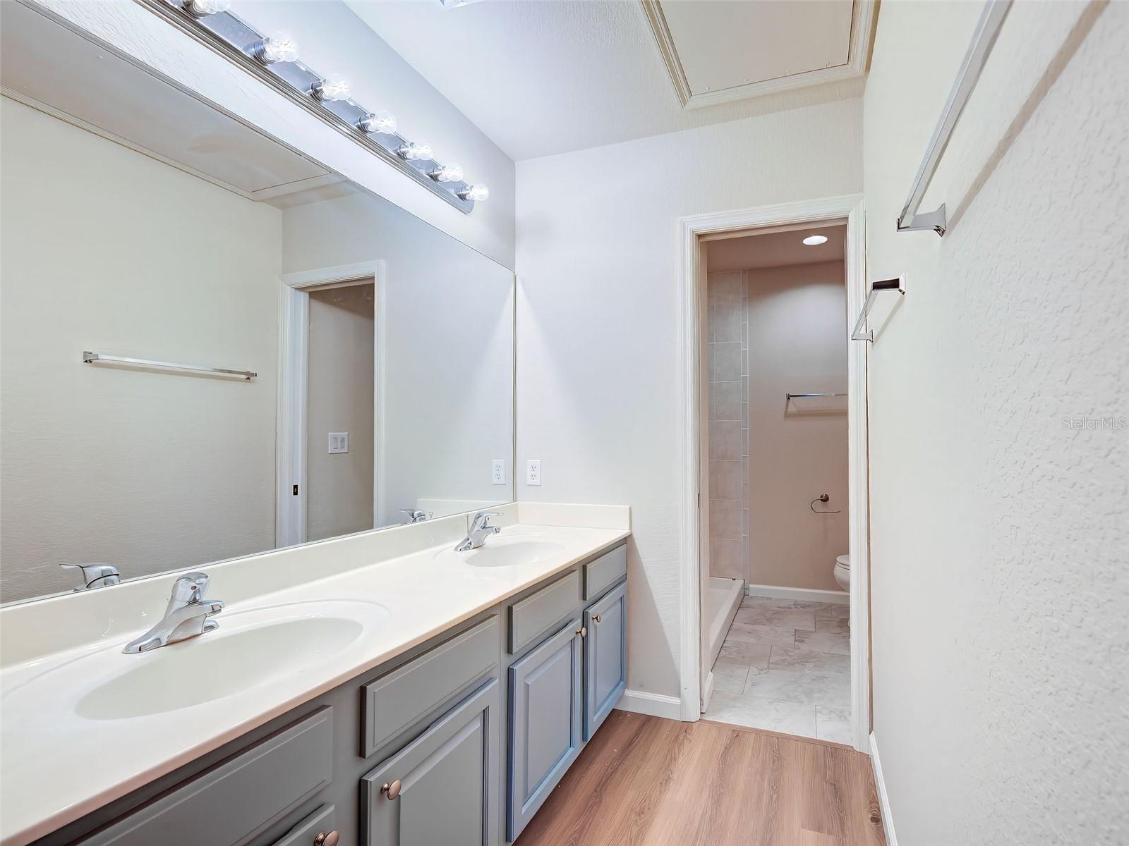 Image 39 of 55 For 26396 Nadir Road 506