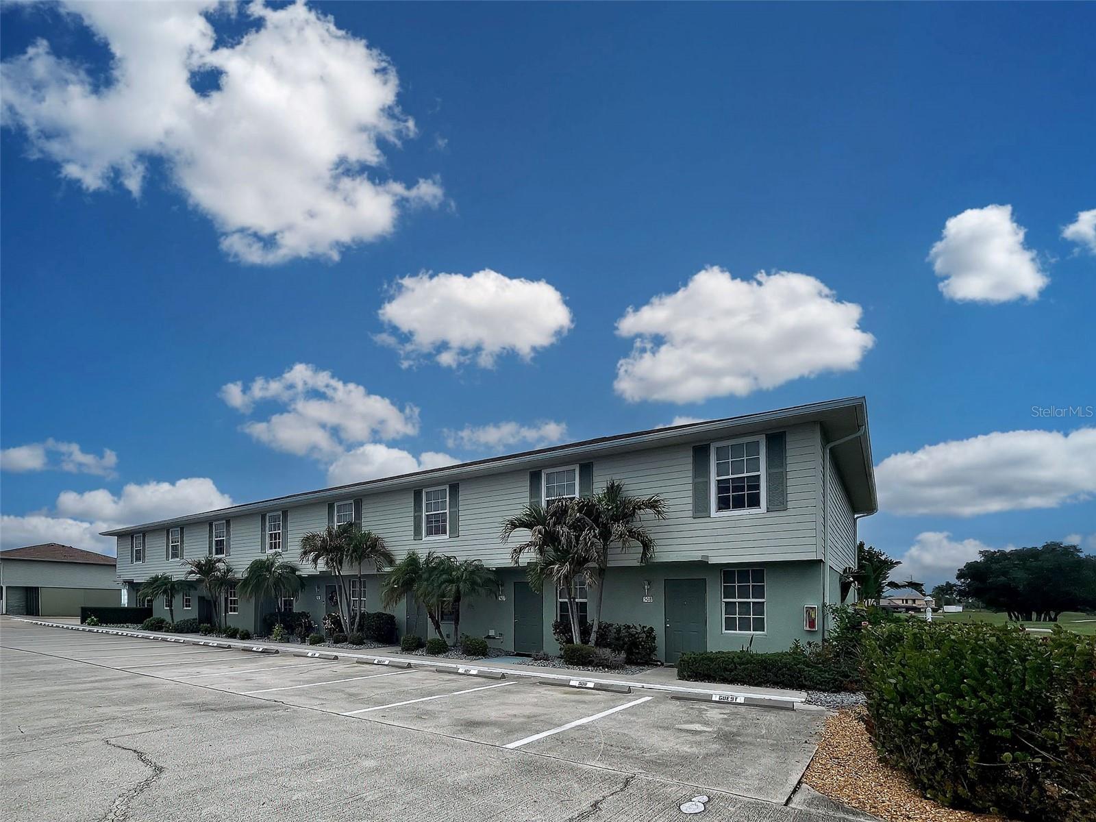 Image 6 of 55 For 26396 Nadir Road 506