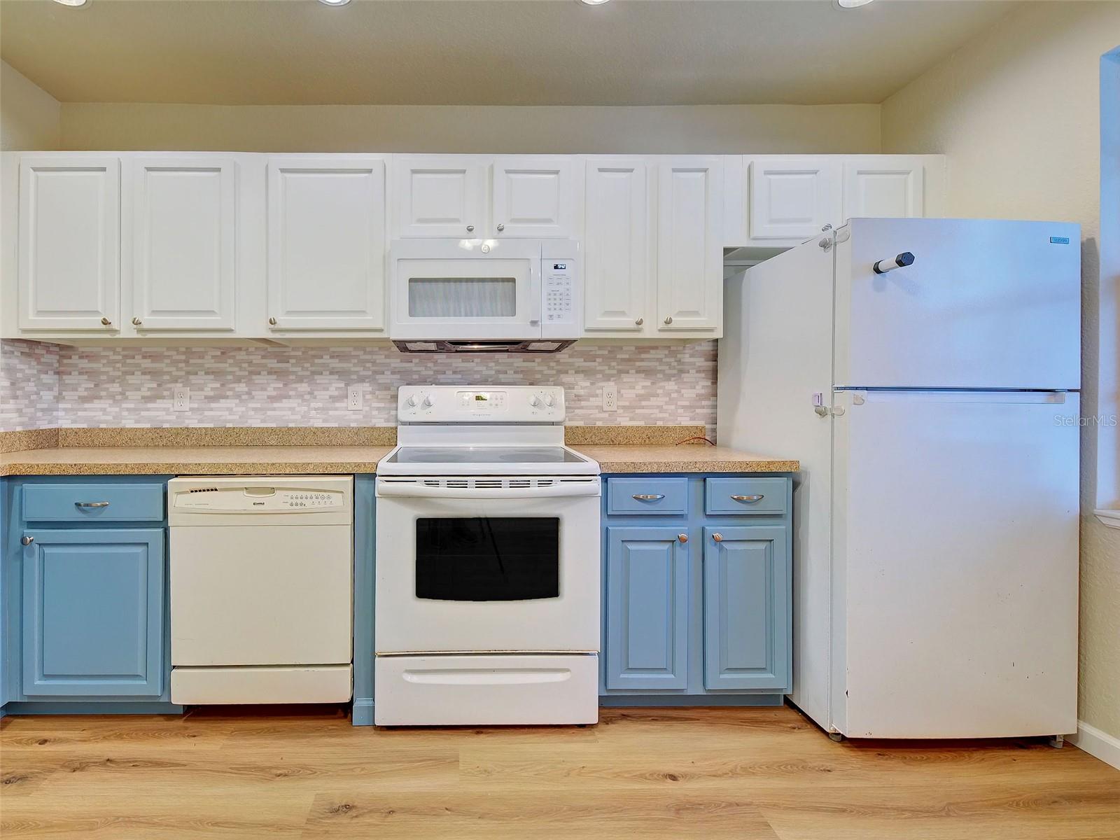 Image 9 of 55 For 26396 Nadir Road 506