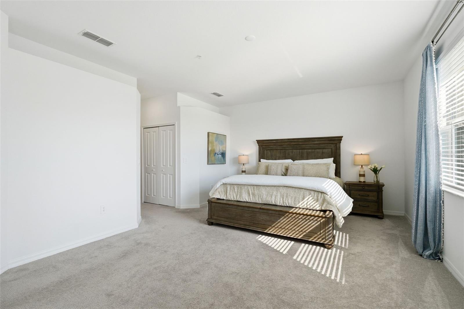 Image 19 of 56 For 12625 Radiance Court 202