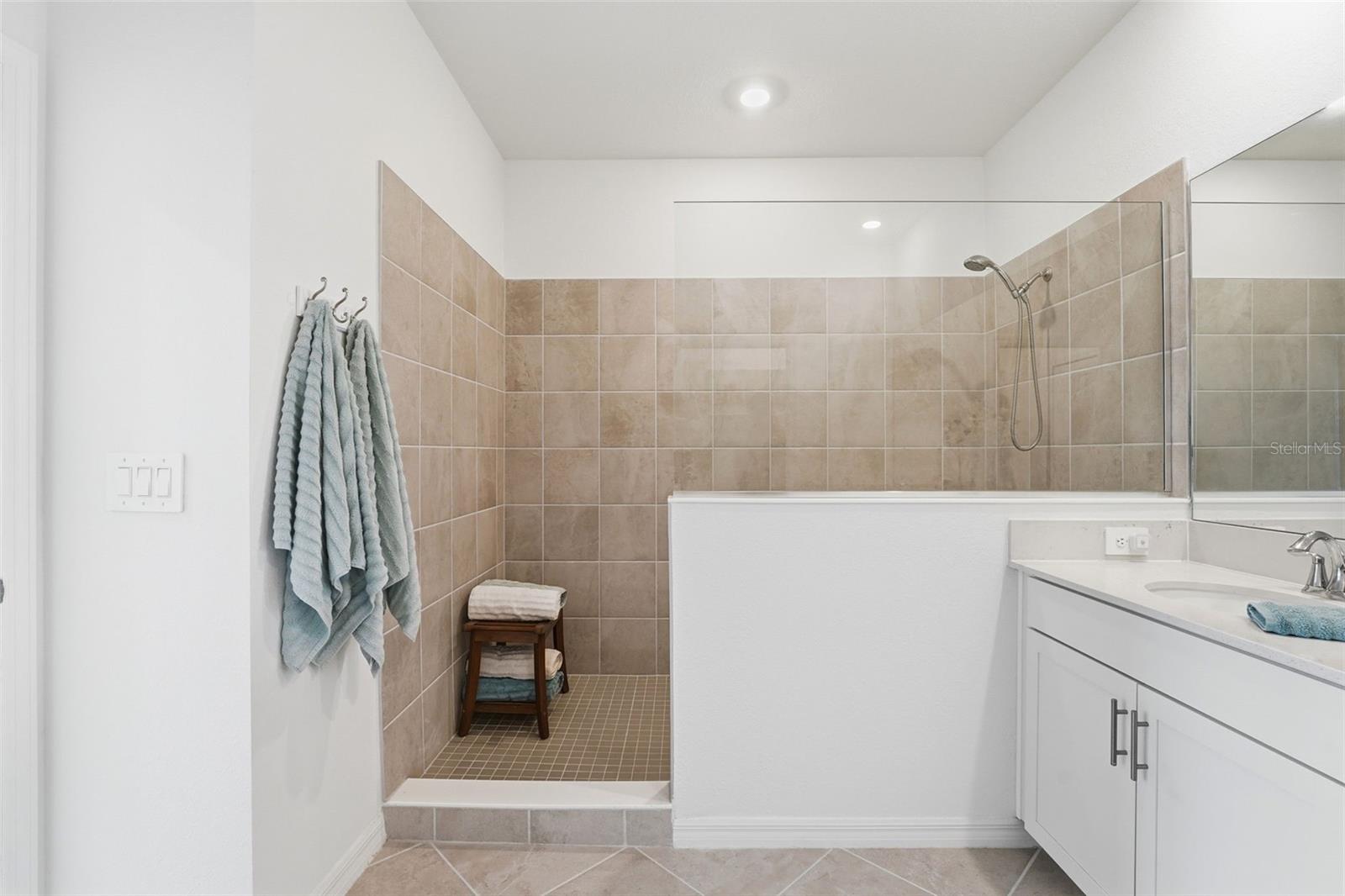 Image 22 of 56 For 12625 Radiance Court 202