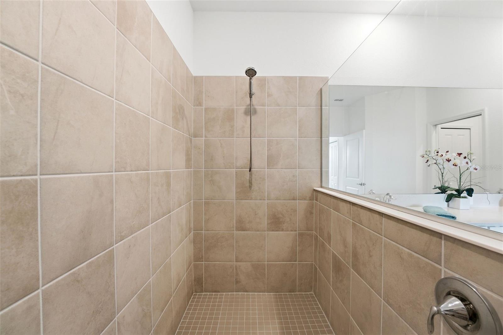 Image 24 of 56 For 12625 Radiance Court 202