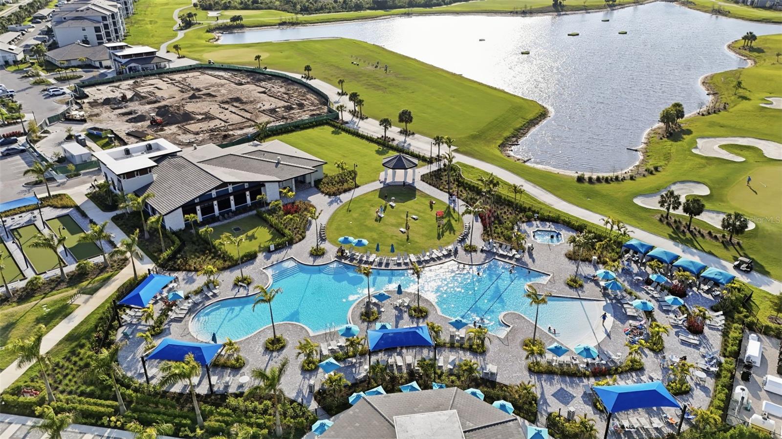 Image 48 of 56 For 12625 Radiance Court 202