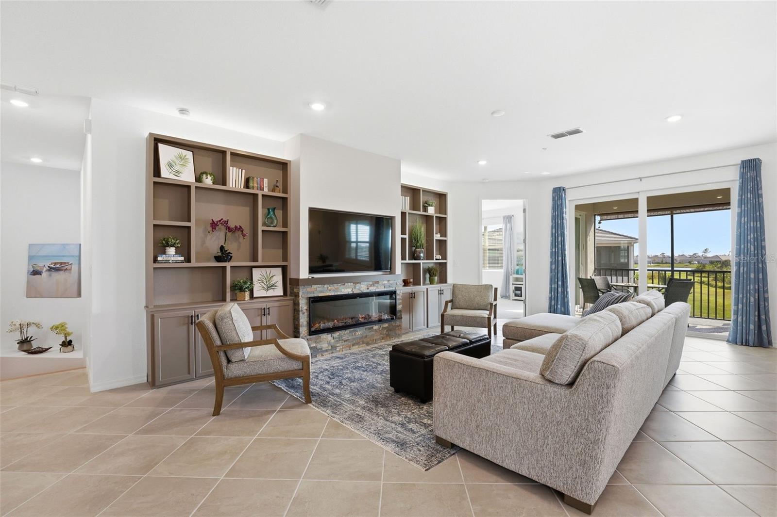 Image 9 of 56 For 12625 Radiance Court 202