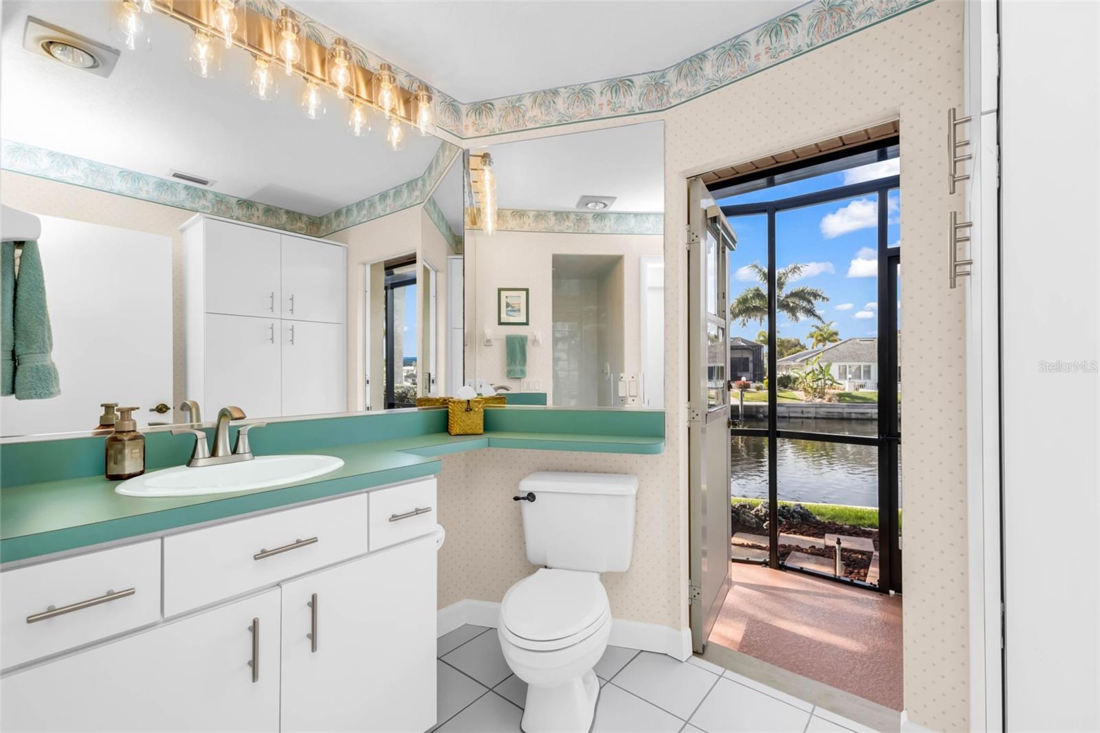 Image 25 of 67 For 435 Caicos Drive