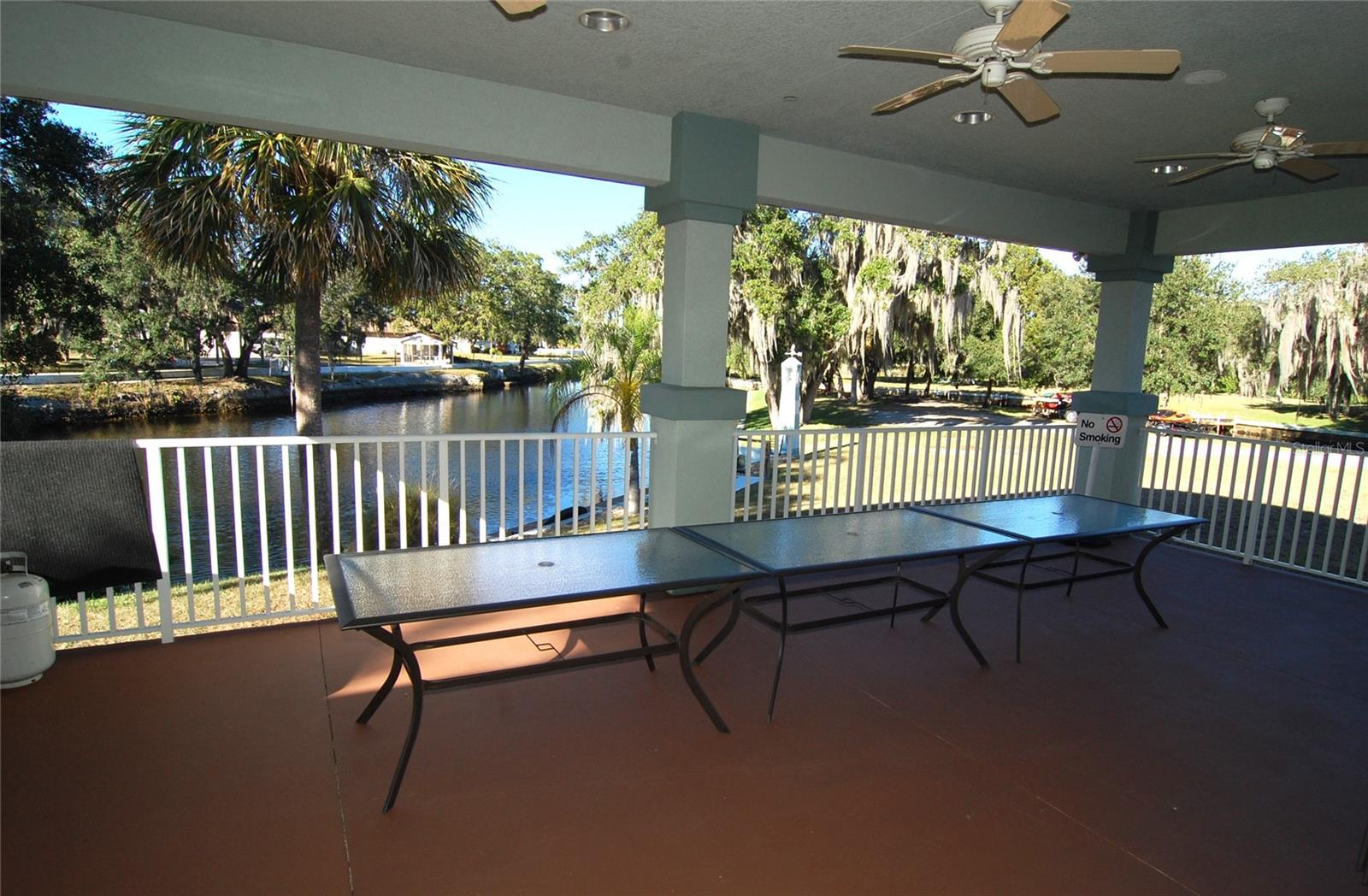 Listing photo id 30 for 10100 Burnt Store Road 123