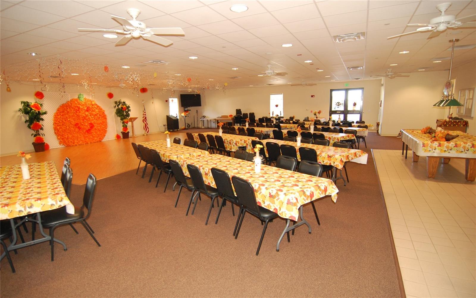 Listing photo id 33 for 10100 Burnt Store Road 123