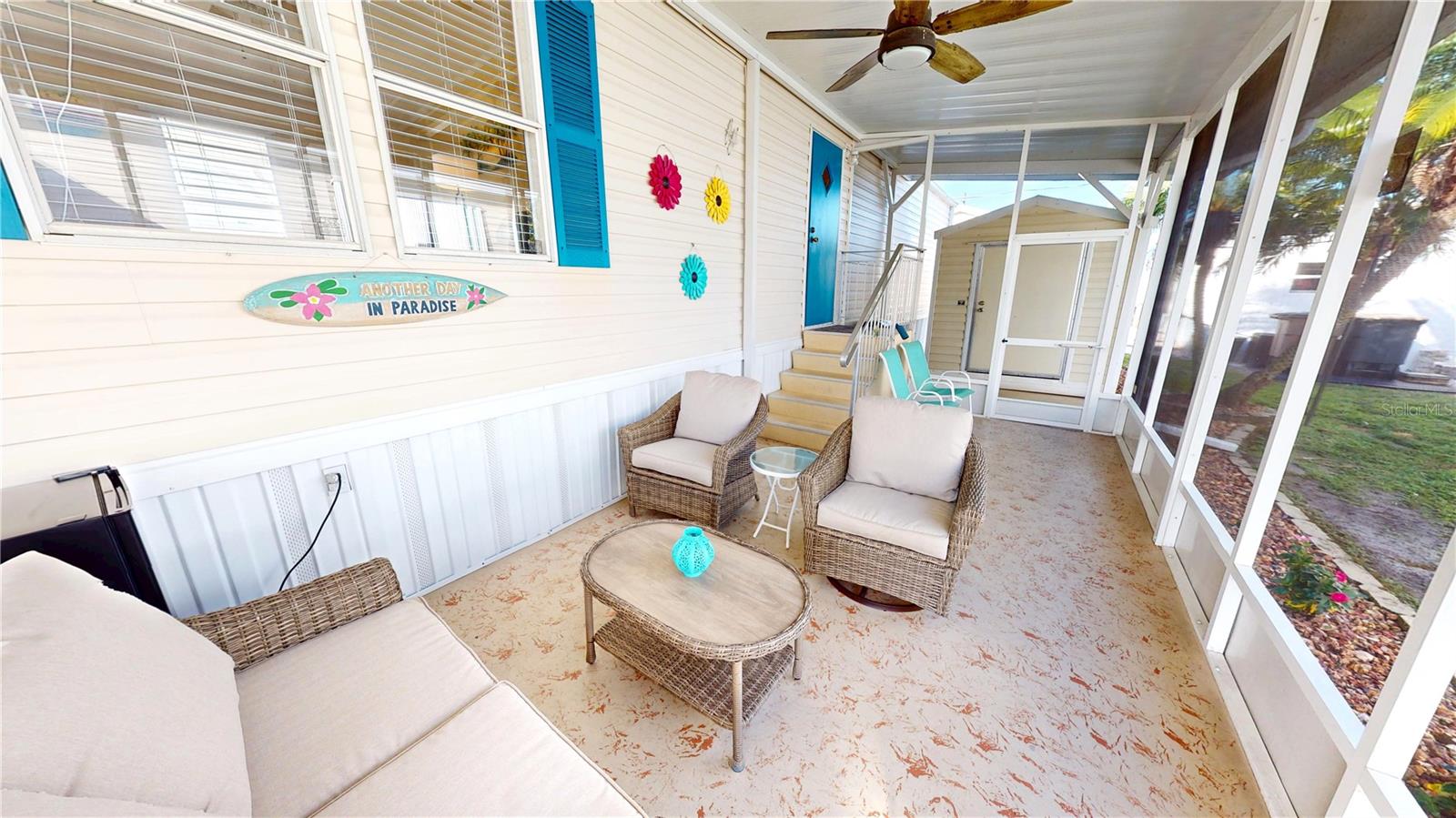 Listing photo id 2 for 10100 Burnt Store Road 123