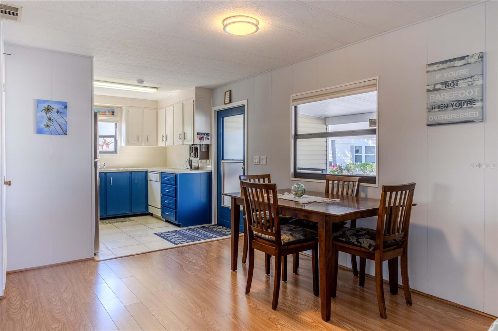 Image 14 of 72 For 2100 Kings Highway Crescent 693