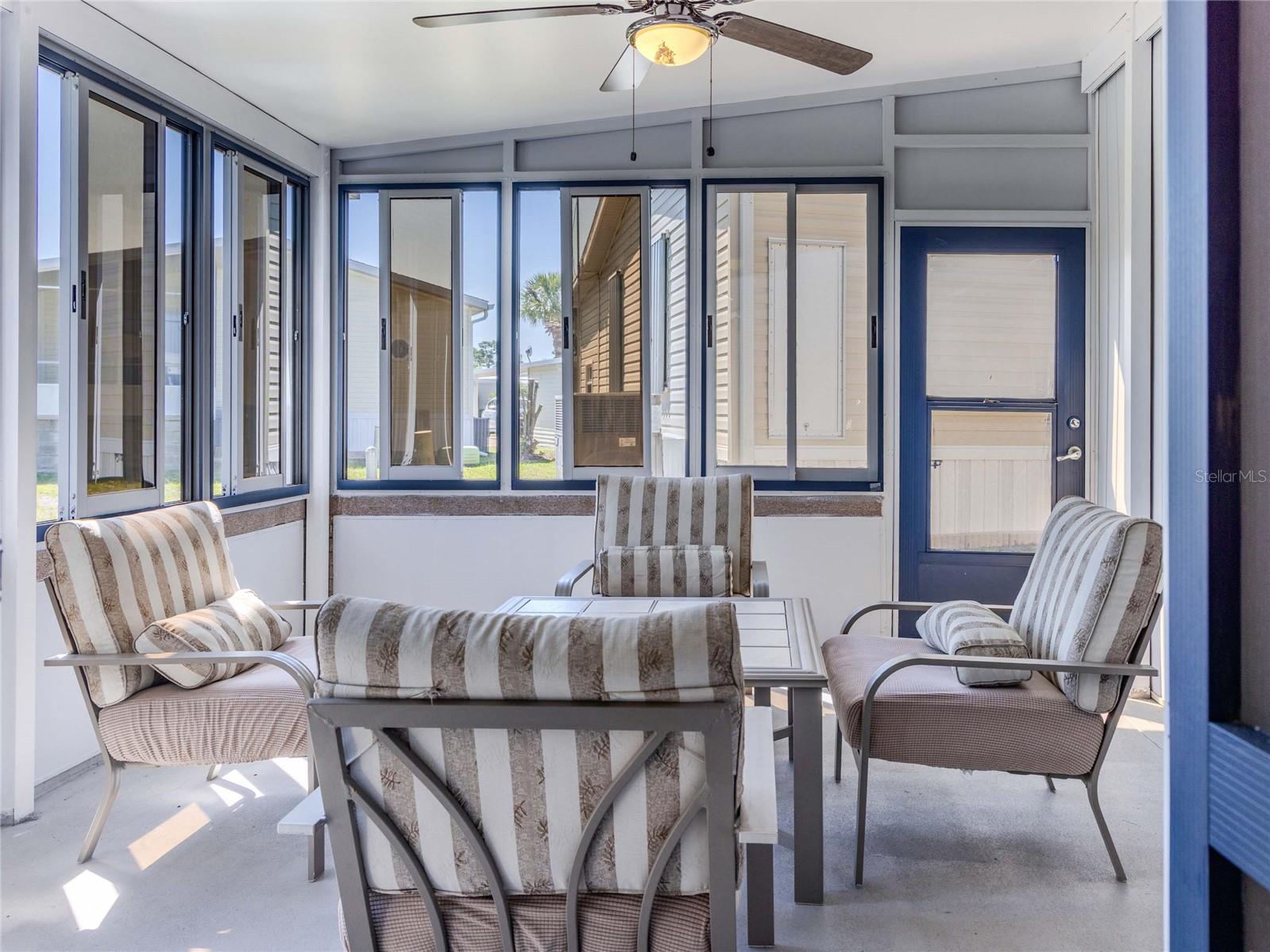 Image 27 of 72 For 2100 Kings Highway Crescent 693