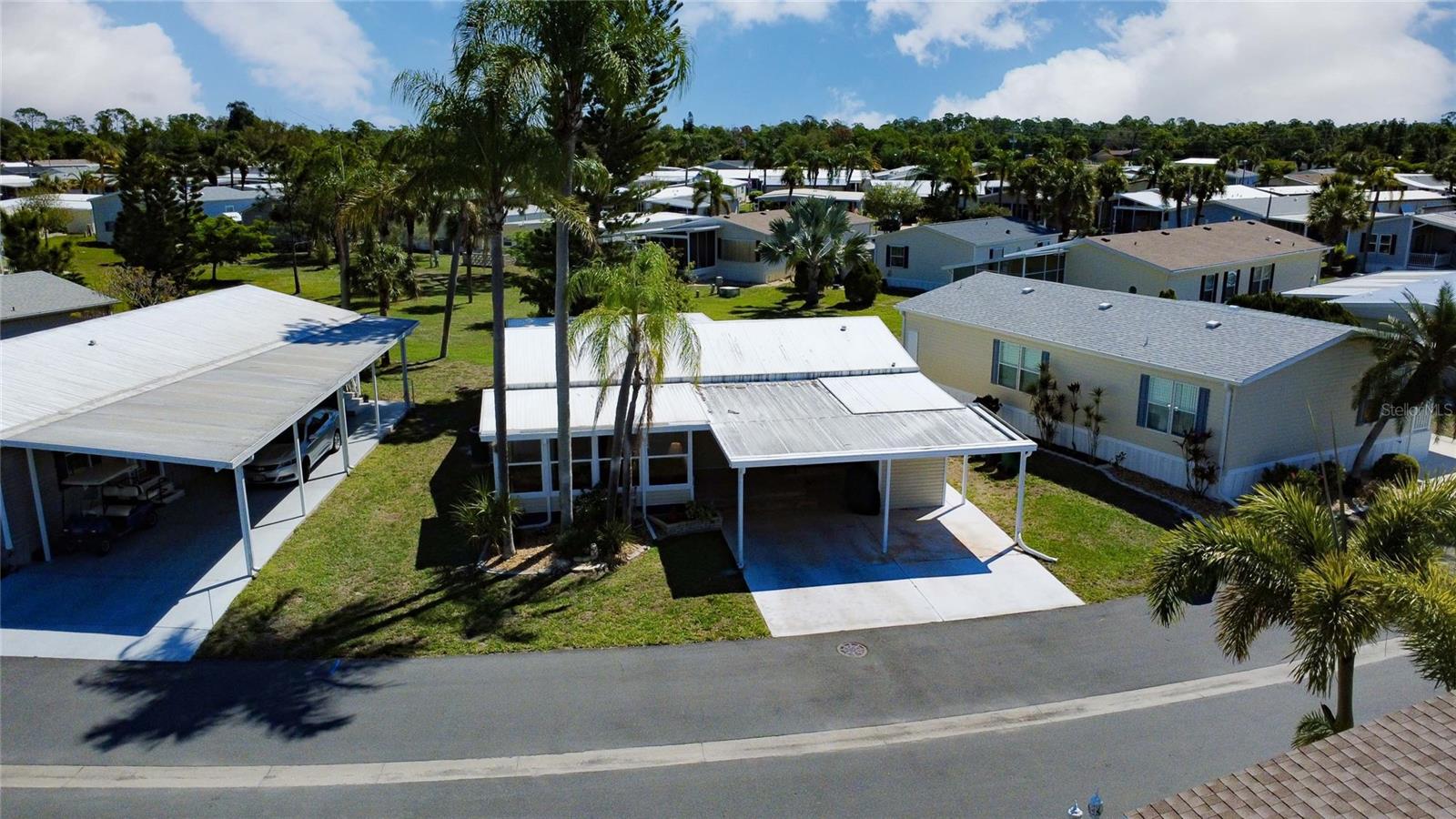 Image 36 of 72 For 2100 Kings Highway Crescent 693